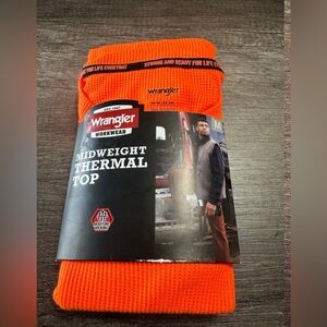 New Wrangler Workwear Midweight Thermal Top
Mens Size Medium